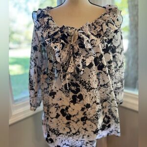 Lauren Ralph Lauren Black Cream Floral Ruffle Neckline Pop Over Blouse 2X